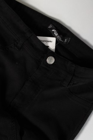 Pantaloni de femei Fb Sister, Mărime S, Culoare Negru, Preț 116,51 Lei