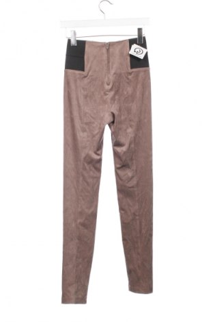 Dámské kalhoty  Guess, Velikost XS, Barva Šedá, Cena  1 199,00 Kč