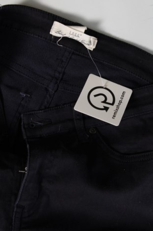 Pantaloni de femei H&M L.O.G.G., Mărime M, Culoare Albastru, Preț 73,98 Lei