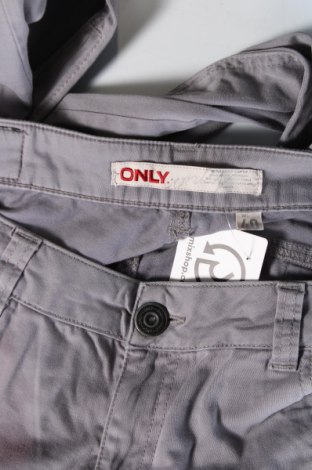 Damenhose ONLY, Größe M, Farbe Grau, Preis 5,99 €