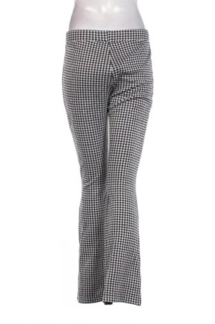 Pantaloni de femei Pigalle by ONLY, Mărime M, Culoare Multicolor, Preț 35,99 Lei