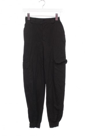 Pantaloni de femei Pull&Bear, Mărime S, Culoare Negru, Preț 95,99 Lei