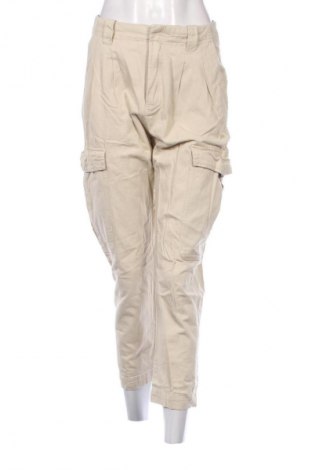 Damenhose Pull&Bear, Größe S, Farbe Beige, Preis 20,49 €