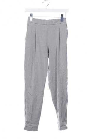 Damenhose Pull&Bear, Größe S, Farbe Grau, Preis 4,99 €