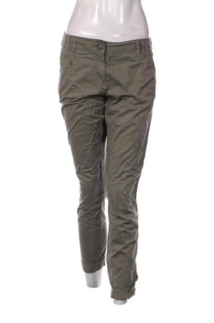 Damenhose S.Oliver, Größe M, Farbe Grün, Preis 10,49 €