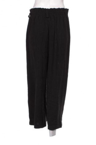 Pantaloni de femei Stradivarius, Mărime L, Culoare Negru, Preț 38,99 Lei