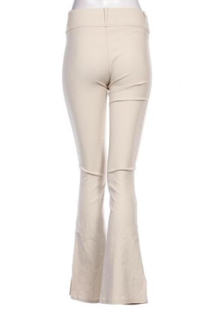 Damenhose Stradivarius, Größe S, Farbe Beige, Preis 10,99 €