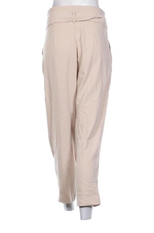 Damenhose Stradivarius, Größe M, Farbe Beige, Preis 20,49 €