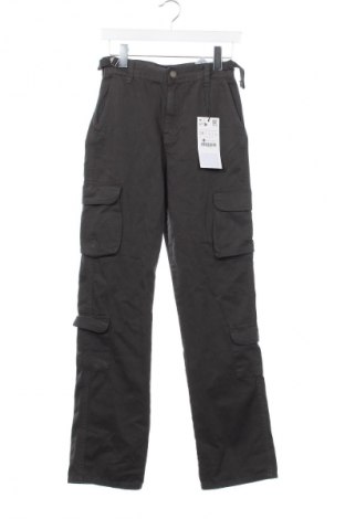 Damenhose Stradivarius, Größe XS, Farbe Grau, Preis € 27,70