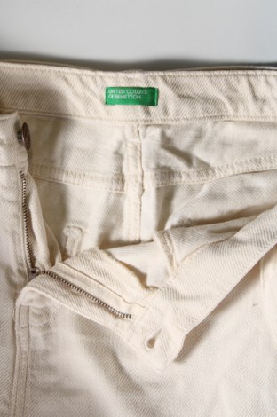 Damenhose United Colors Of Benetton, Größe M, Farbe Ecru, Preis € 7,49