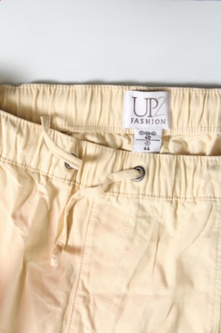 Damenhose Up 2 Fashion, Größe M, Farbe Beige, Preis 8,49 €