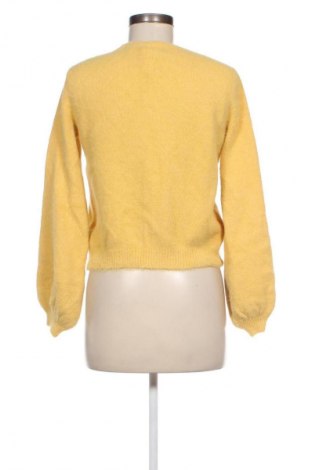 Damenpullover Bershka, Größe S, Farbe Gelb, Preis 20,49 €