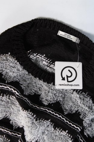 Damski sweter Bershka, Rozmiar S, Kolor Kolorowy, Cena 55,99 zł