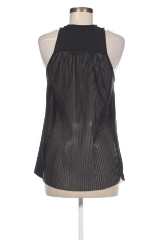 Top sport de damă. Adidas, Mărime S, Culoare Negru, Preț 59,99 Lei