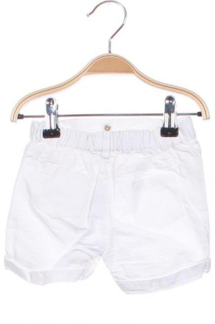 Kinder Shorts, Größe 6-9m/ 68-74 cm, Farbe Weiß, Preis 9,99 €