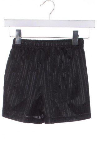 Kinder Shorts, Größe 7-8y/ 128-134 cm, Farbe Schwarz, Preis 6,99 €