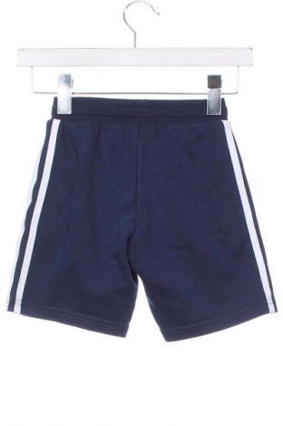 Pantaloni scurți pentru copii Adidas, Mărime 7-8y/ 128-134 cm, Culoare Albastru, Preț 92,10 Lei