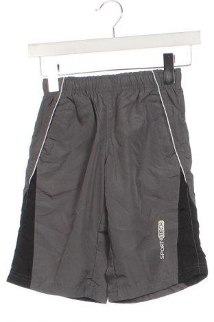 Kinder Shorts Crivit, Größe 6-7y/ 122-128 cm, Farbe Grau, Preis 7,99 €