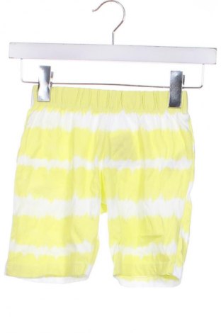 Kinder Shorts F&F, Größe 5-6y/ 116-122 cm, Farbe Gelb, Preis 6,99 €