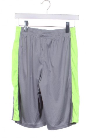 Kinder Shorts Under Armour, Größe 10-11y/ 146-152 cm, Farbe Grau, Preis € 41,49