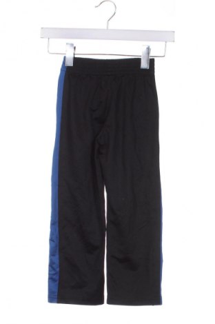 Pantaloni de trening, pentru copii Highland, Mărime 3-4y/ 104-110 cm, Culoare Negru, Preț 47,99 Lei