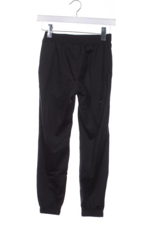 Pantaloni de trening, pentru copii Under Armour, Mărime 10-11y/ 146-152 cm, Culoare Negru, Preț 104,99 Lei