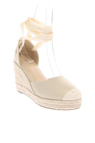 Espadrilles Ideal Shoes, Größe 36, Farbe Beige, Preis 13,99 €