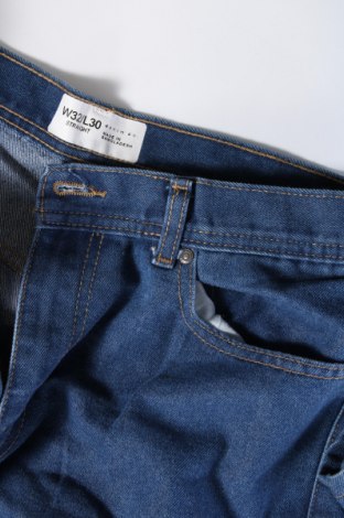 Męskie jeansy Denim Co., Rozmiar M, Kolor Niebieski, Cena 124,99 zł