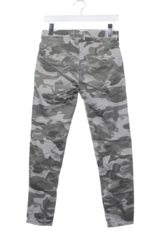 Pantaloni scurți de bărbați Zara Man, Mărime S, Culoare Multicolor, Preț 40,99 Lei