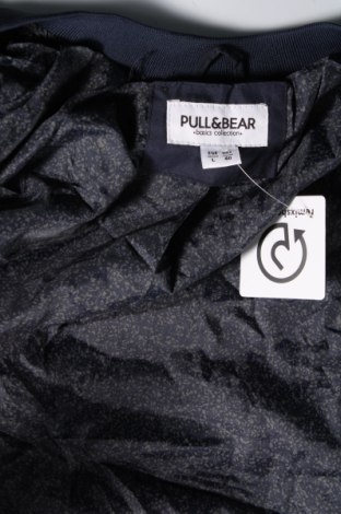 Męska kurtka Pull&Bear, Rozmiar L, Kolor Niebieski, Cena 153,99 zł