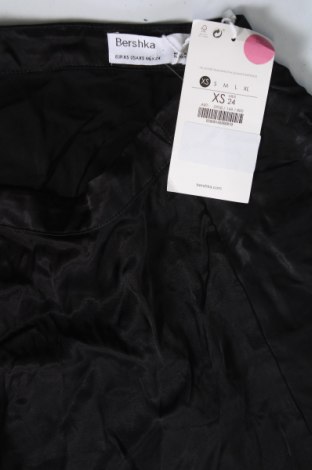 Φούστα Bershka, Μέγεθος XS, Χρώμα Μαύρο, Τιμή 11,49 €