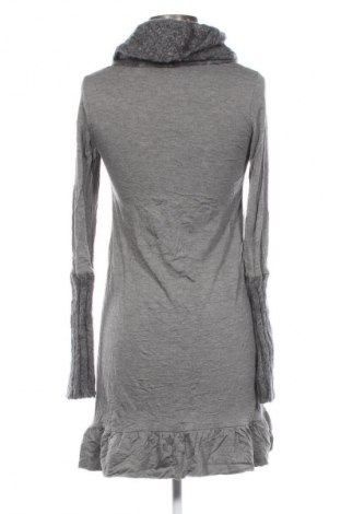 Kleid, Größe XS, Farbe Grau, Preis 3,99 €