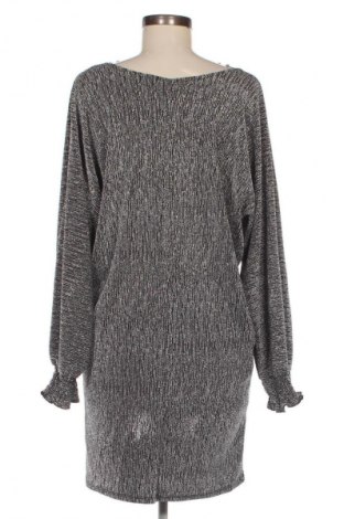 Kleid, Größe M, Farbe Silber, Preis € 20,99