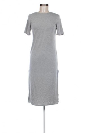 Kleid Boohoo, Größe M, Farbe Grau, Preis 4,99 €