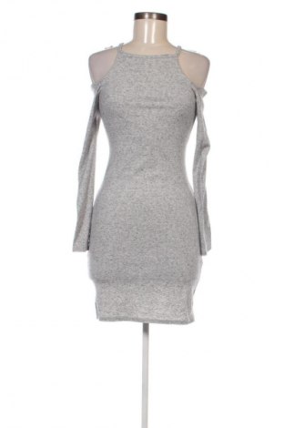 Kleid Boohoo, Größe M, Farbe Grau, Preis 15,00 €