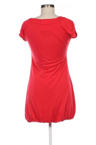 Kleid Chilli, Größe S, Farbe Rot, Preis 15,00 €