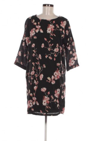 Kleid Vero Moda, Größe M, Farbe Mehrfarbig, Preis 13,81 €