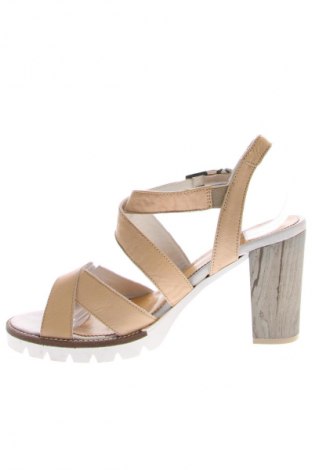 Sandalen, Größe 40, Farbe Beige, Preis € 23,99