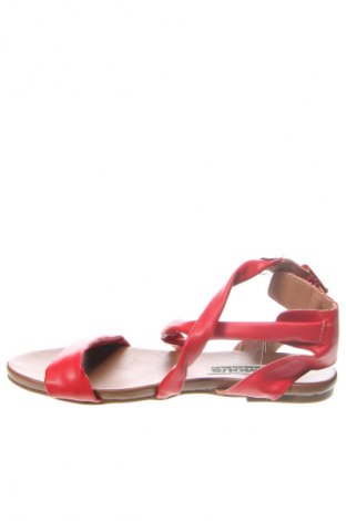 Sandalen Famous, Größe 37, Farbe Rot, Preis € 11,99