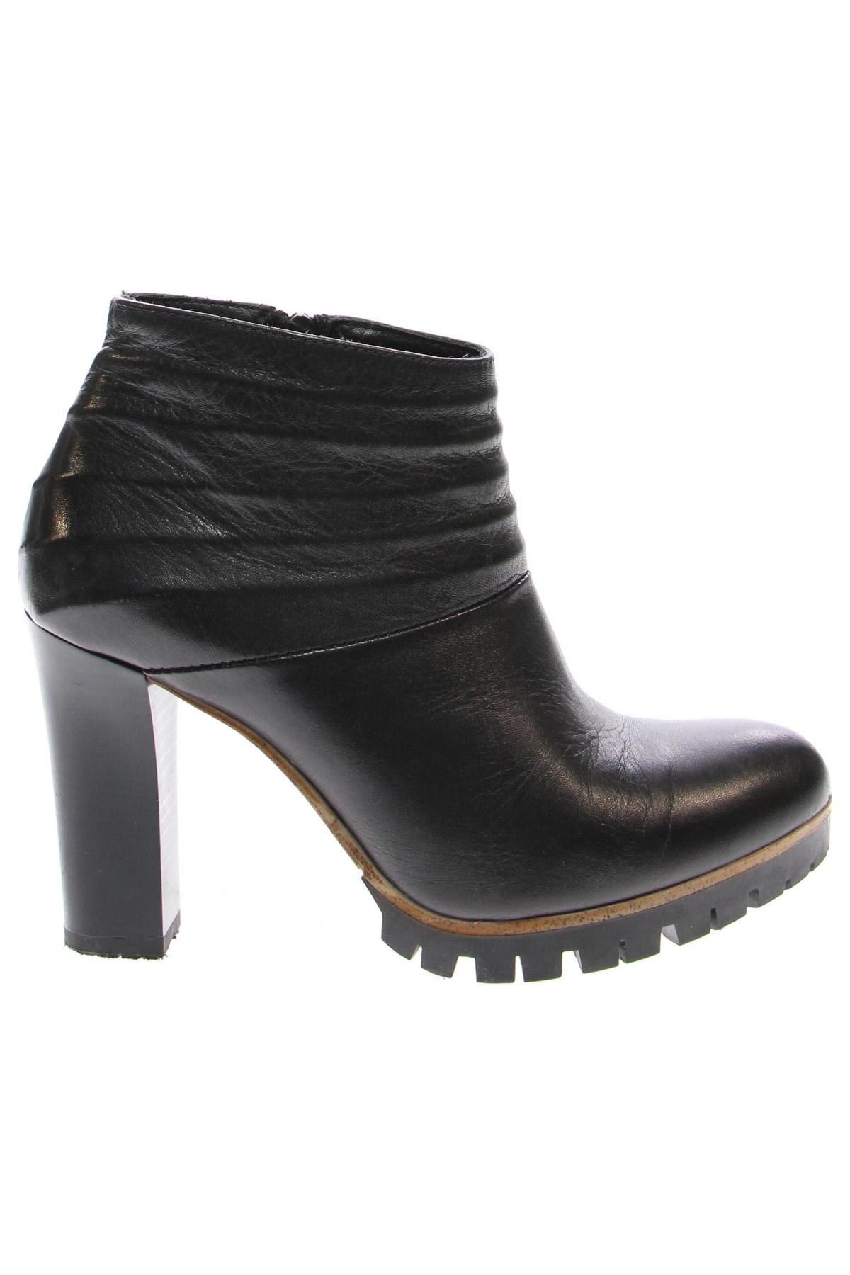 Damen Stiefeletten, Größe 38, Farbe Schwarz, Preis € 28,49