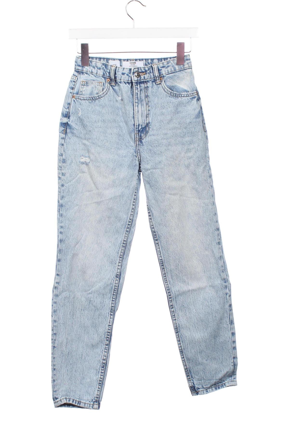 Damskie jeansy Bershka, Rozmiar XS, Kolor Niebieski, Cena 46,99 zł