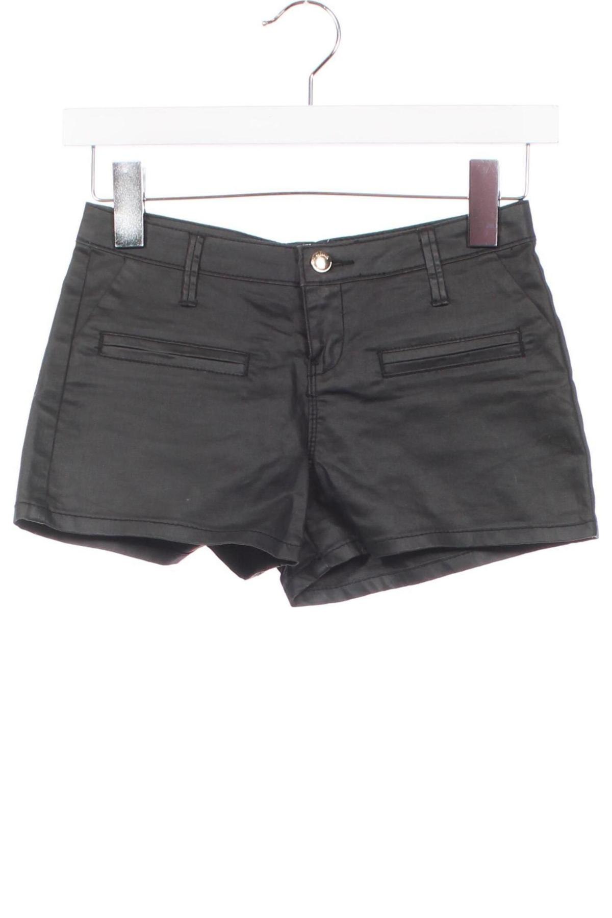 Damen Shorts Bershka, Größe XXS, Farbe Schwarz, Preis € 8,99