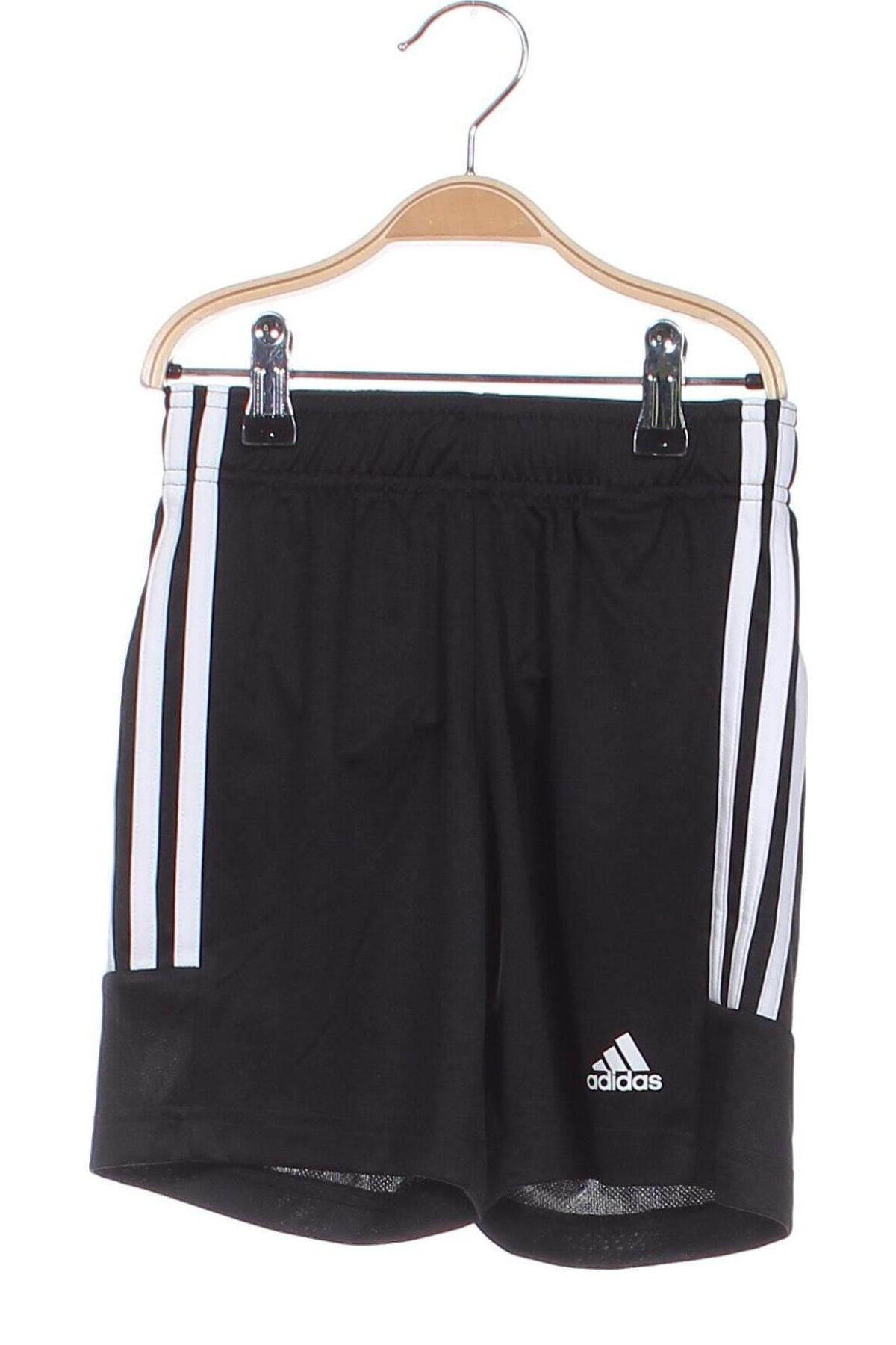 Kinder Shorts Adidas, Größe 5-6y/ 116-122 cm, Farbe Schwarz, Preis 31,49 €