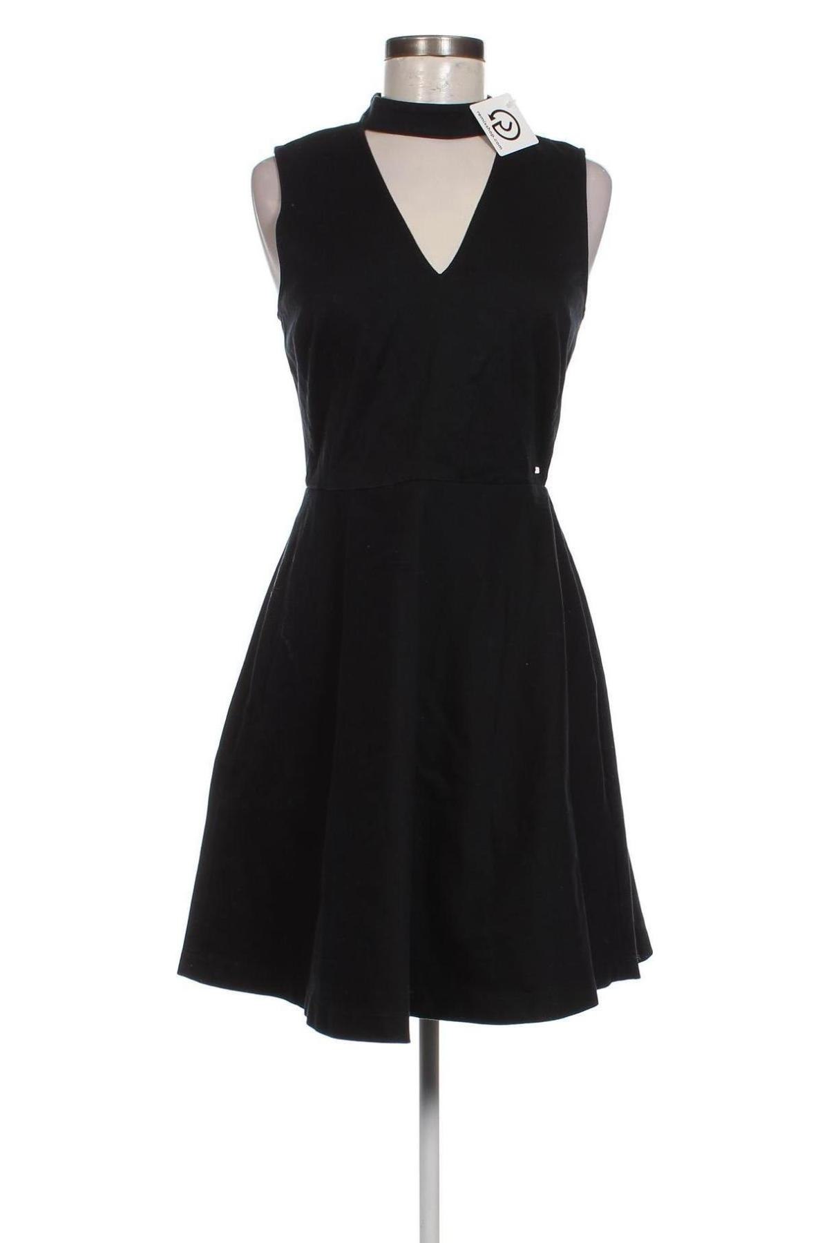 Rochie Armani Exchange, Mărime S, Culoare Negru, Preț 329,16 Lei