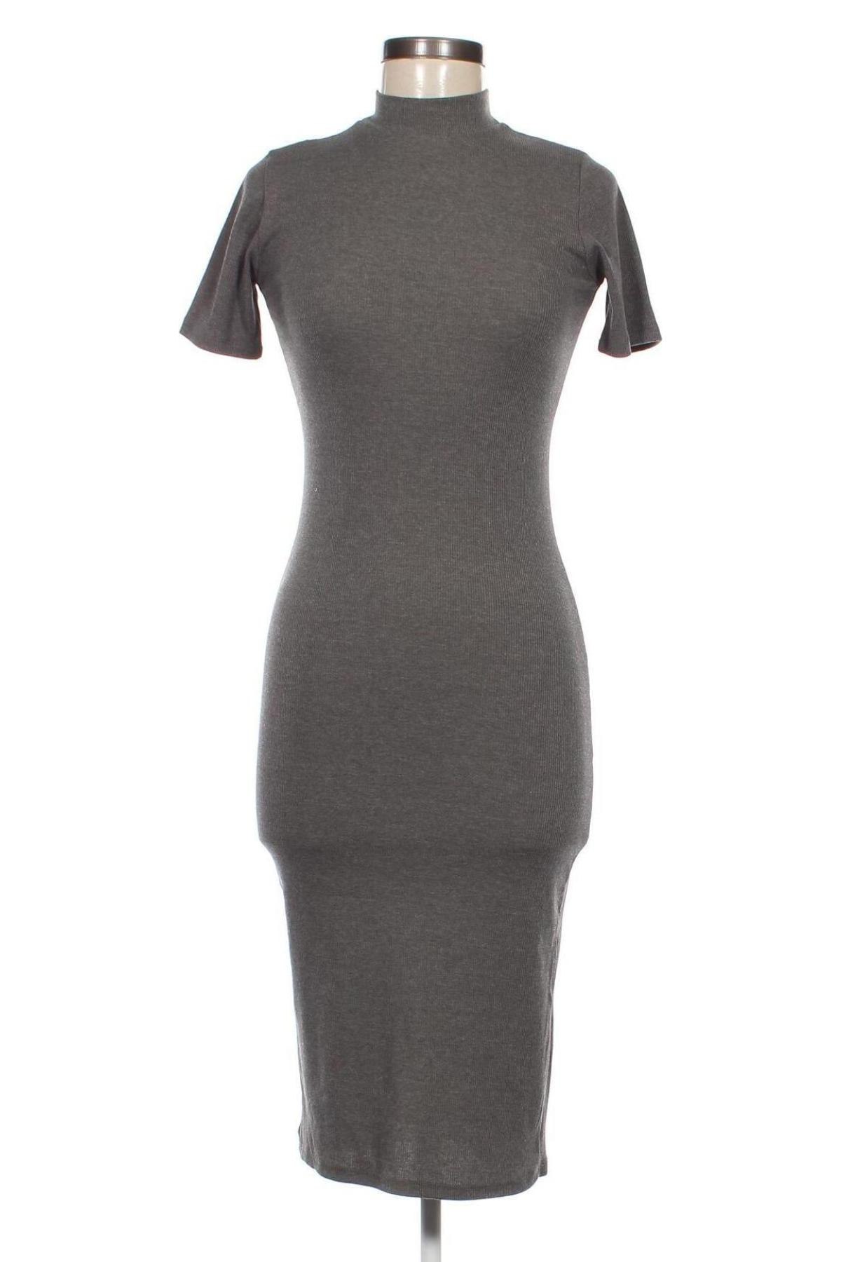 Kleid Pull&Bear, Größe M, Farbe Grau, Preis 11,99 €