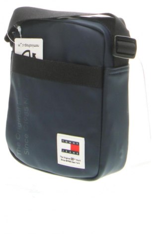 Tasche Tommy Jeans, Farbe Blau, Preis 67,99 €