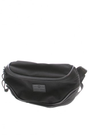 Saszetka do pasa Johnny Urban, Kolor Czarny, Cena 58,99 zł