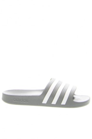 Papuci Adidas, Mărime 42, Culoare Gri, Preț 157,99 Lei