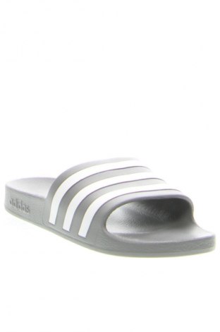 Papuci Adidas, Mărime 42, Culoare Gri, Preț 157,99 Lei