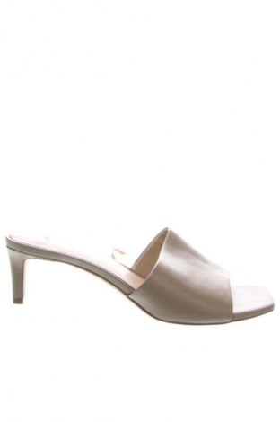 Γυναικείες παντόφλες H&M, Μέγεθος 37, Χρώμα  Μπέζ, Τιμή 29,16 €